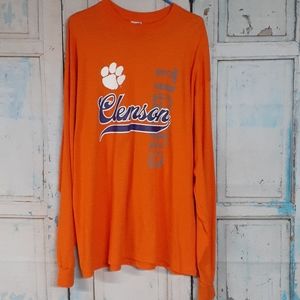 Men's NWT Clemson tigers long sleeve, size 2X.